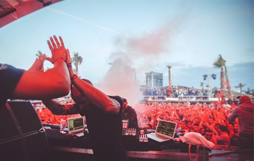 მუსიკალური ფესტივალი ოკეანის კუნძულზე!