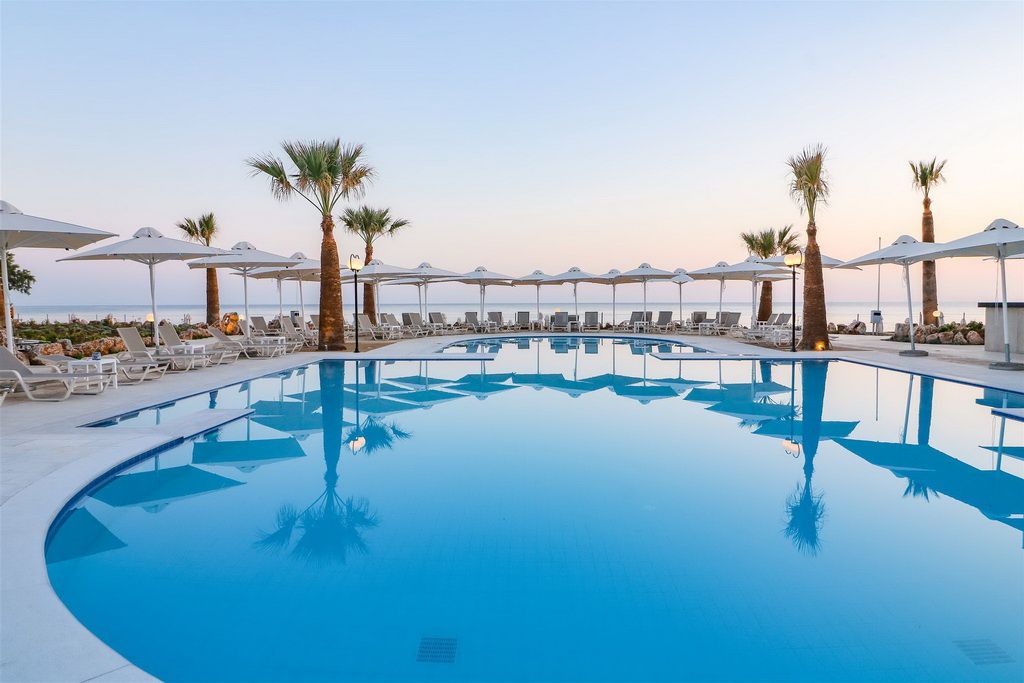 დღის აქცია *+ სასტუმრო კრეტაზე