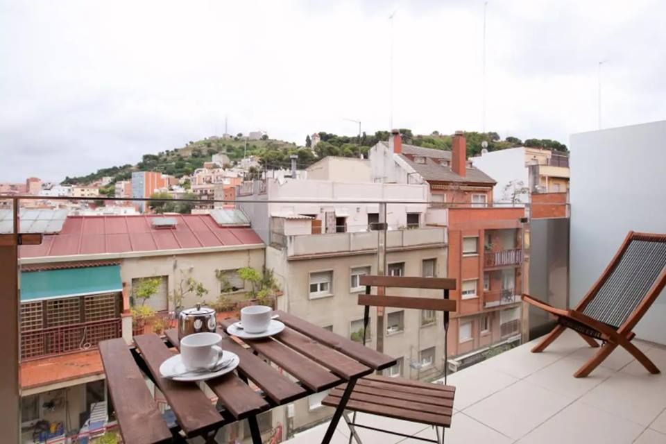 აპარტამენტი ბარსელონაში - დღე !