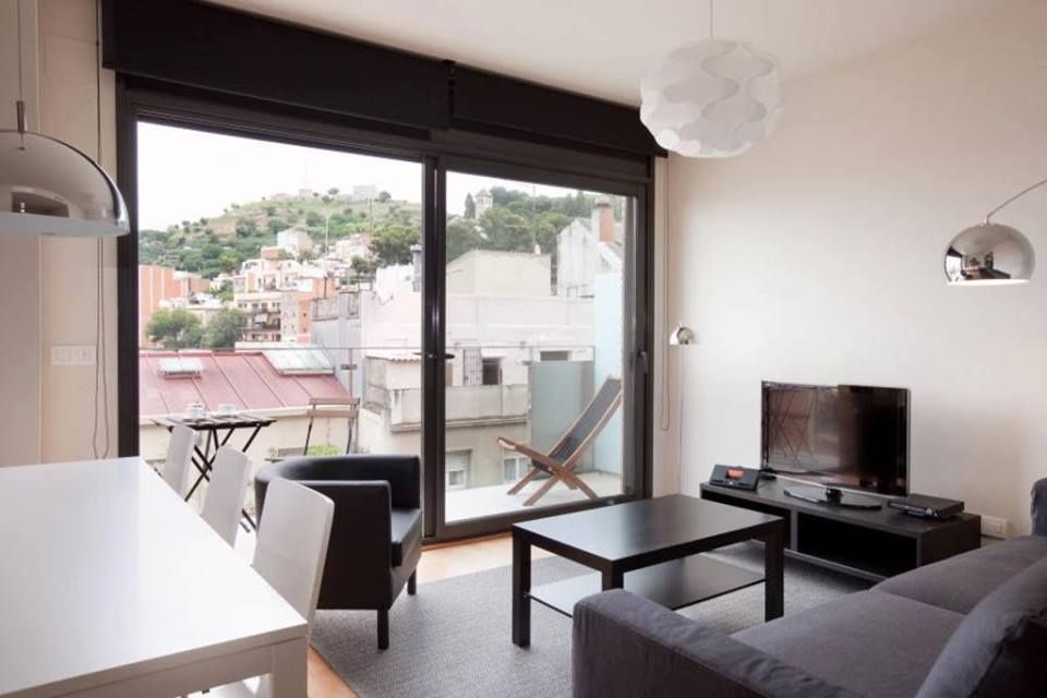 აპარტამენტი ბარსელონაში - დღე !