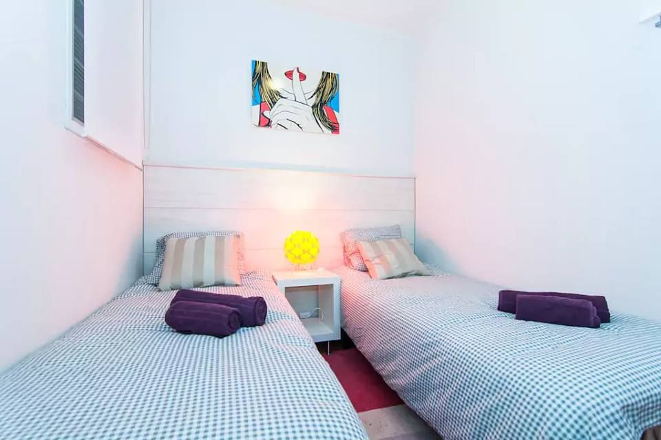 პარტამენტი ბარსელონაში- ავიაბილეთებიანად სულ რაღაც .