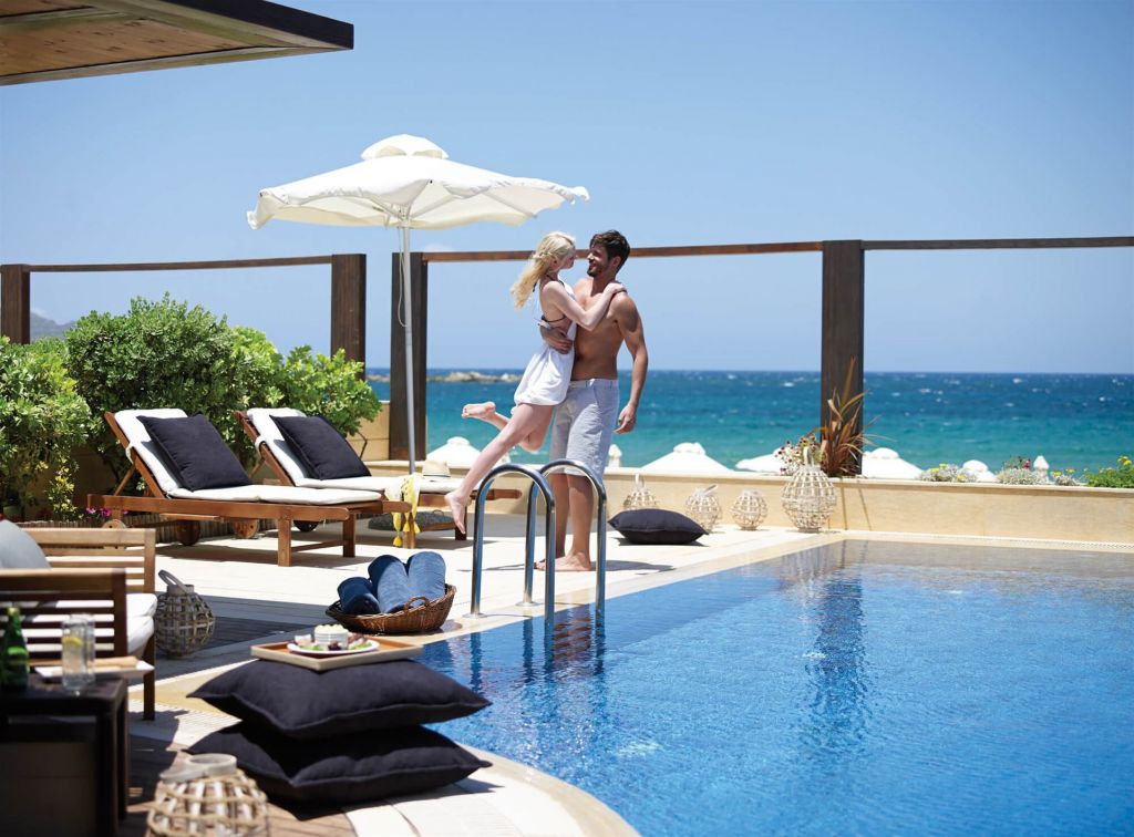 დღის აქცია!