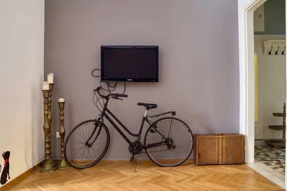 აპარტამენტი სალონიკში -ავიაბილეთებიანად სულ რაღაც !!!