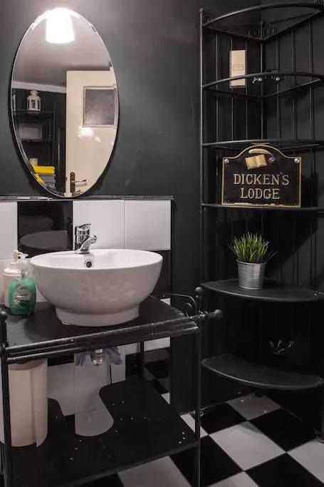 აპარტამენტი სალონიკში -ავიაბილეთებიანად სულ რაღაც !!!