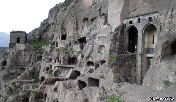 ვარძია, ხერთვისის ციხე, რაბათის ციხე,საფარა,ზარზმა,აბასთუმნის ობსერვატორია მწვანე მონასტერი, ბორჯომის პარკი