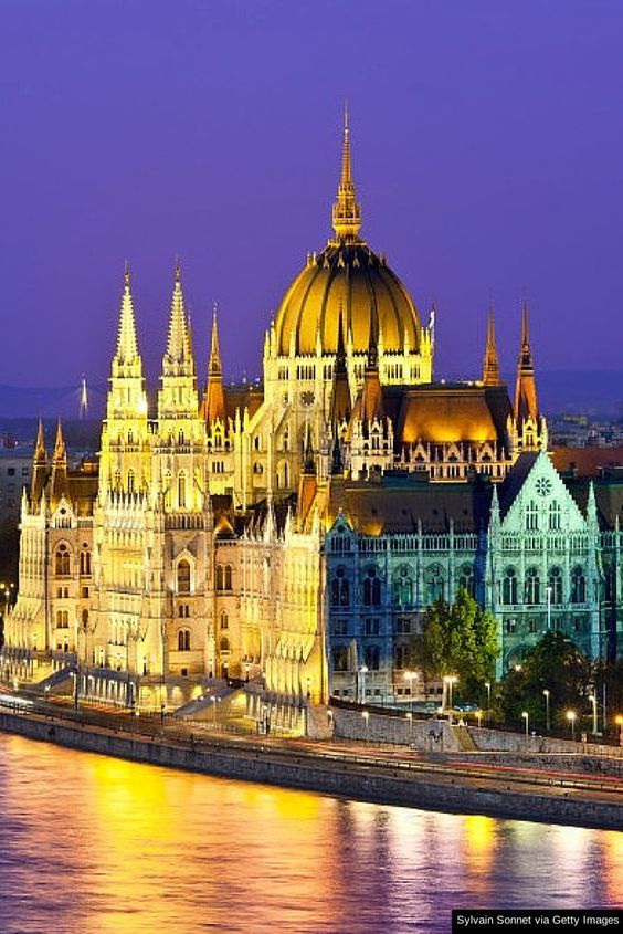 ნაადრევი ჯაშვნები ბუდაპეშტის ტურრზე