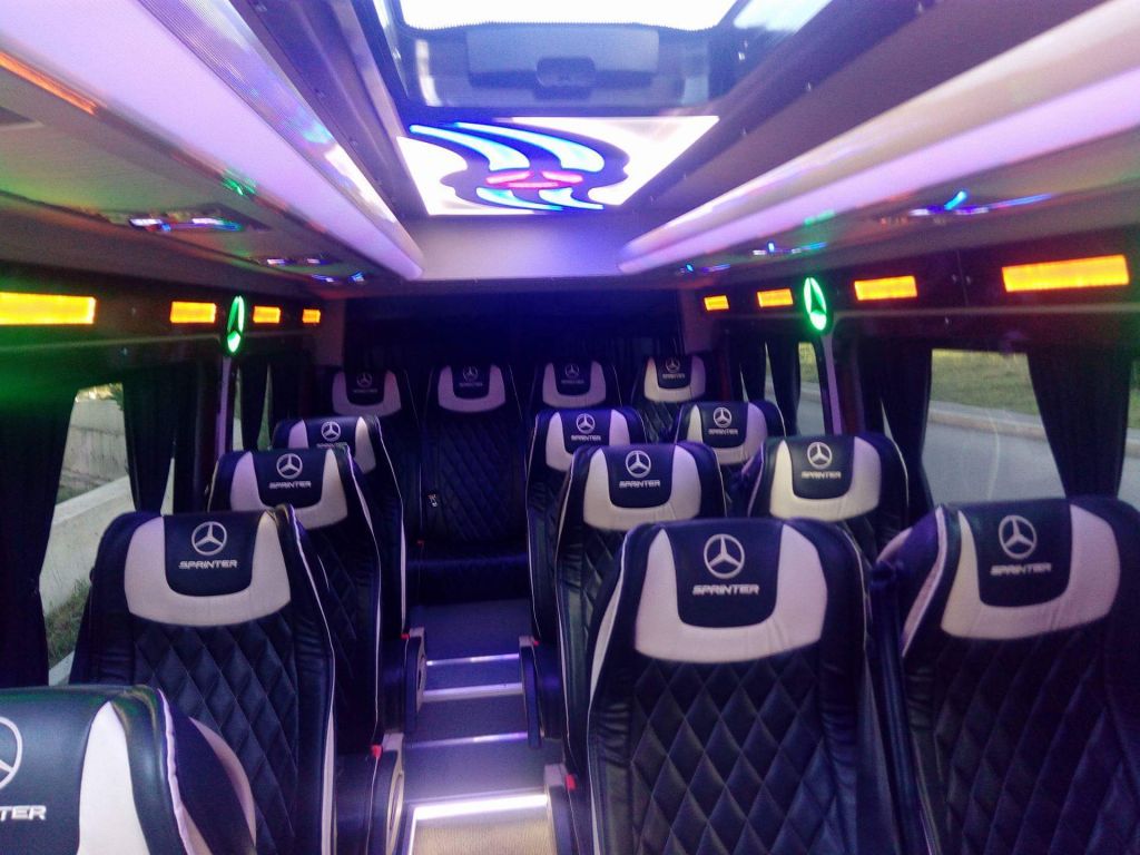 კორპორატიული ტურები