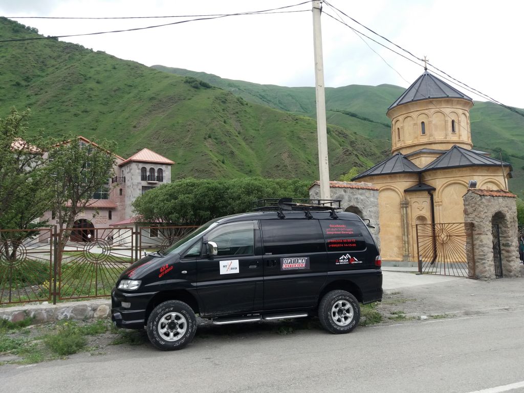 ერთდღიანი ჯიპ-ტური ყაზბეგში! გერგეტი, დარიალი.