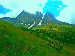 გთავაზობთ ტურს ჯუთას მიმართულებით ივლისს.