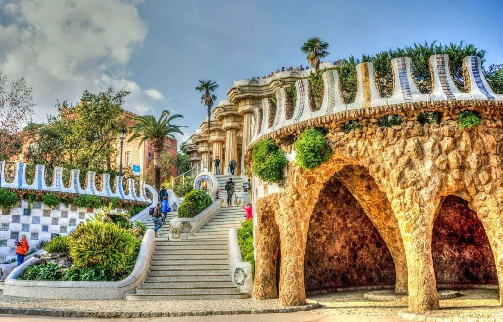 შოკ ფასები ესპანეთის ტურებზე!!!  დღე ბარსელონაში !!!