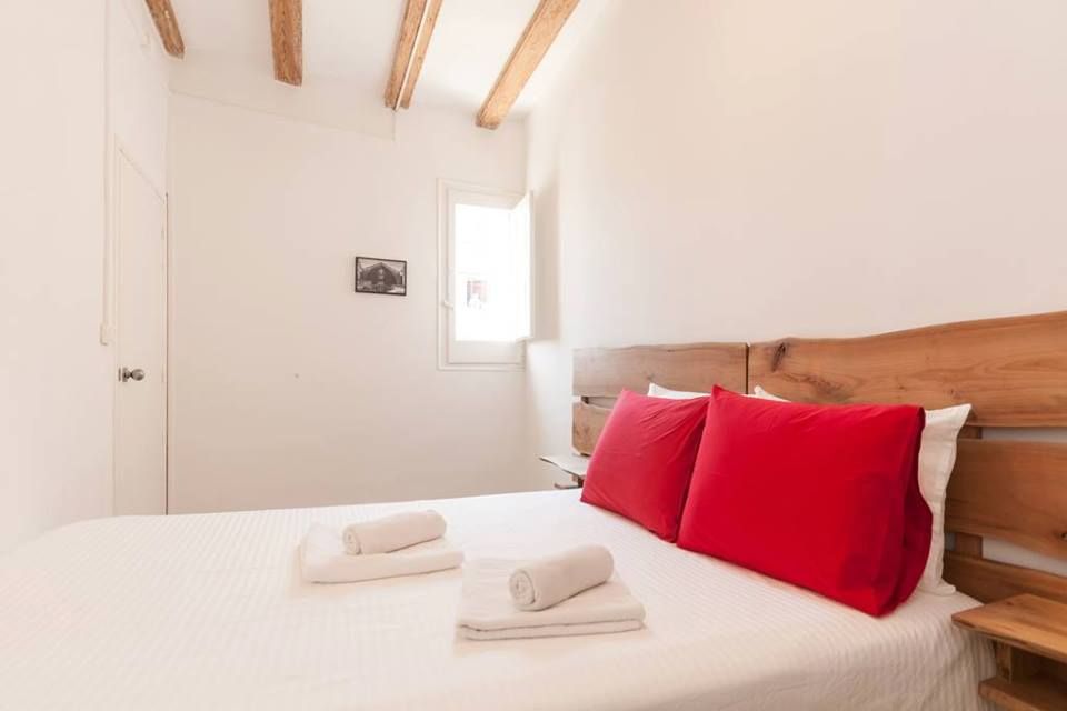 აპარტამენტი ბარსელონაში საუკეთესო ადგილას!