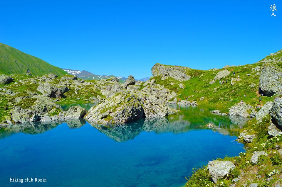 მოირონინე აბუდელაურის ფერადი ტბები