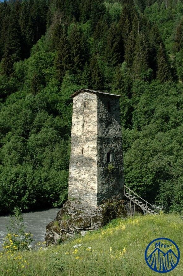 - აგვისტოს ემტური გთავაზობთ სამდღიან ტურს სვანეთში საუკეთესო ფასად!