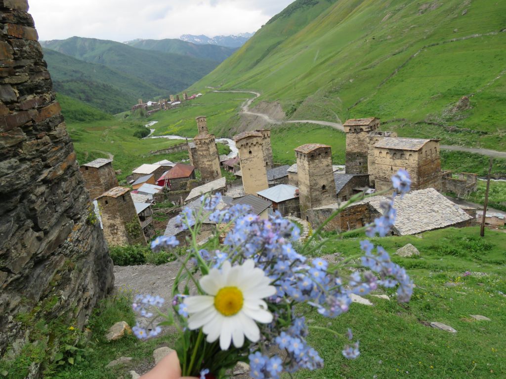 გაატარეთ სვანური დღე პოზიტიურად <