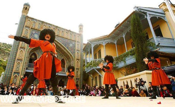 ვარძია, ხერთვისის ციხე, რაბათის ციხე,საფარა,ზარზმა,აბასთუმნის ობსერვატორია მწვანე მონასტერი, ბორჯომის პარკი