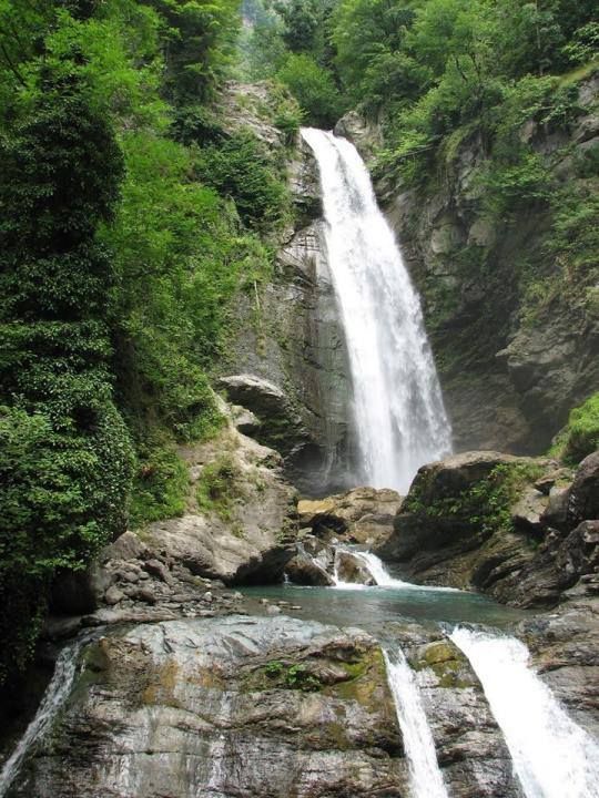 გურგენიანის ჩანჩქერი აგვისტოს