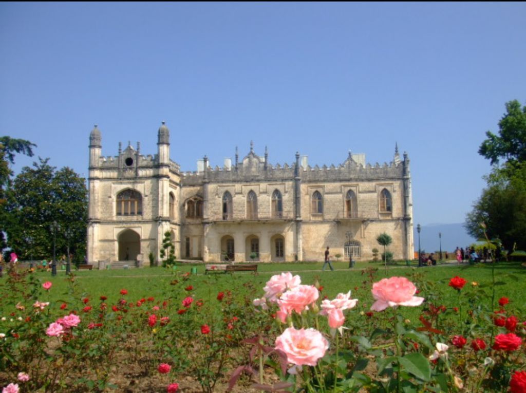 ავისტოს-მარტვილი-ოკაცე-დადიანების სასახლე...