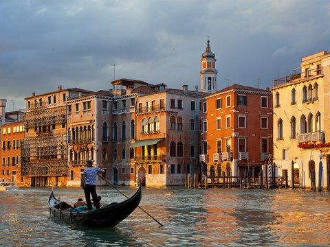 კრუიზი: იტალია-საბერძნეთი - სუპერ ლაინერით