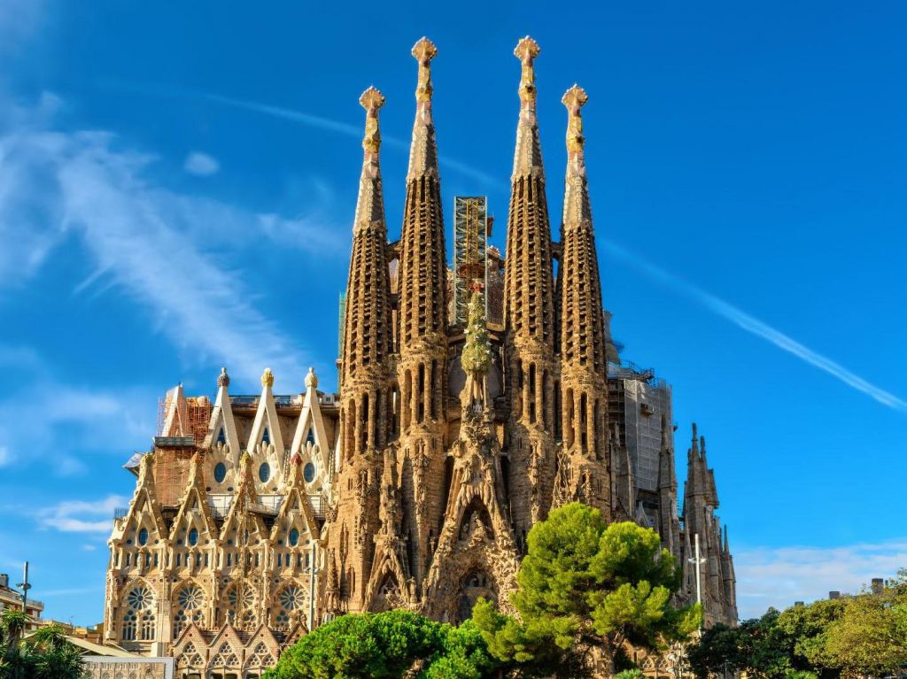 კრუიზი ხმელთაშუა ზღვაში, სუპერ ლაინერით!