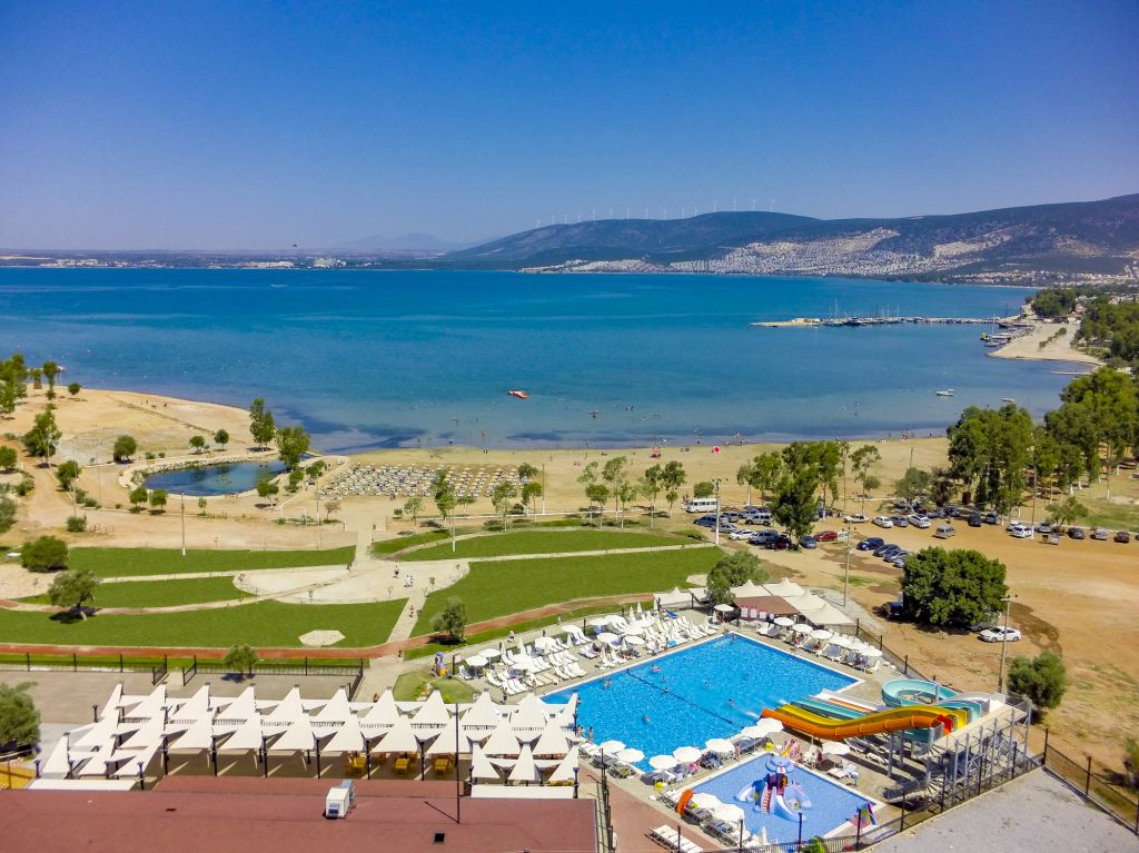 ბოდრუმი * -