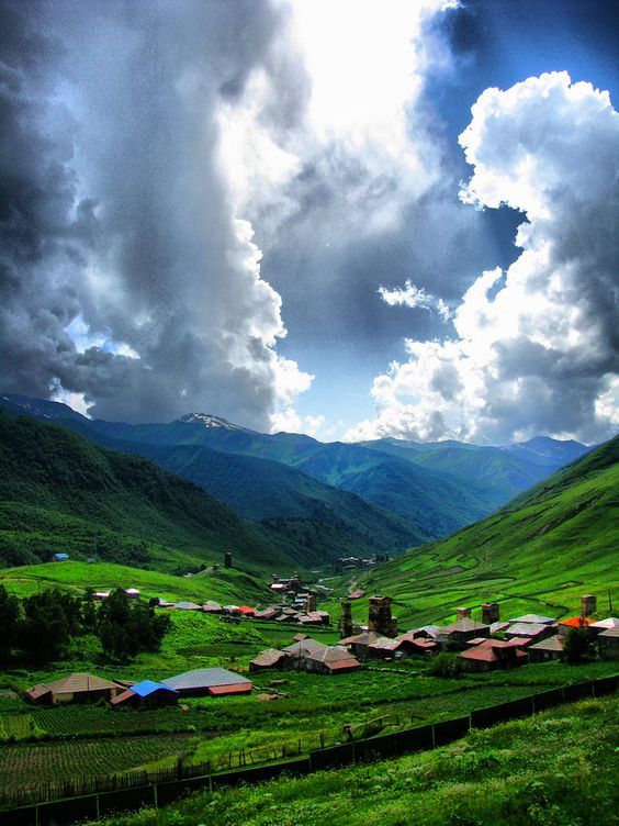 აღმოაჩინე საქართველო, გახსენი გვერდი!