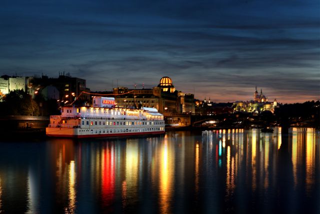 მოინახულეთ პრაღა გემიდან!!!