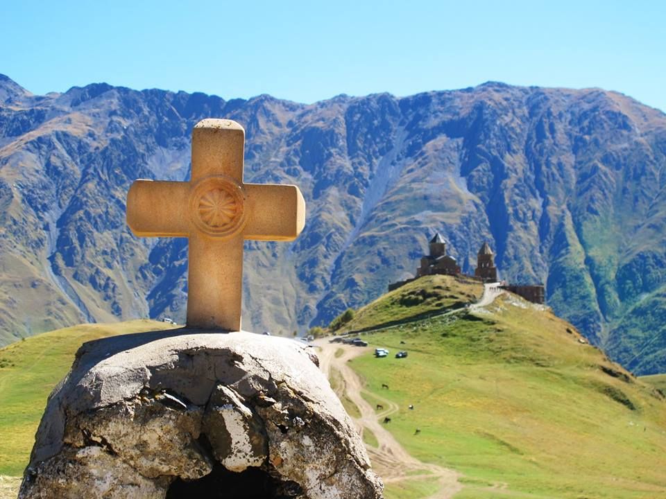 ყაზბეგი - გერგეტი, დარიალი, ხევის სიონი -  სექტემბერი