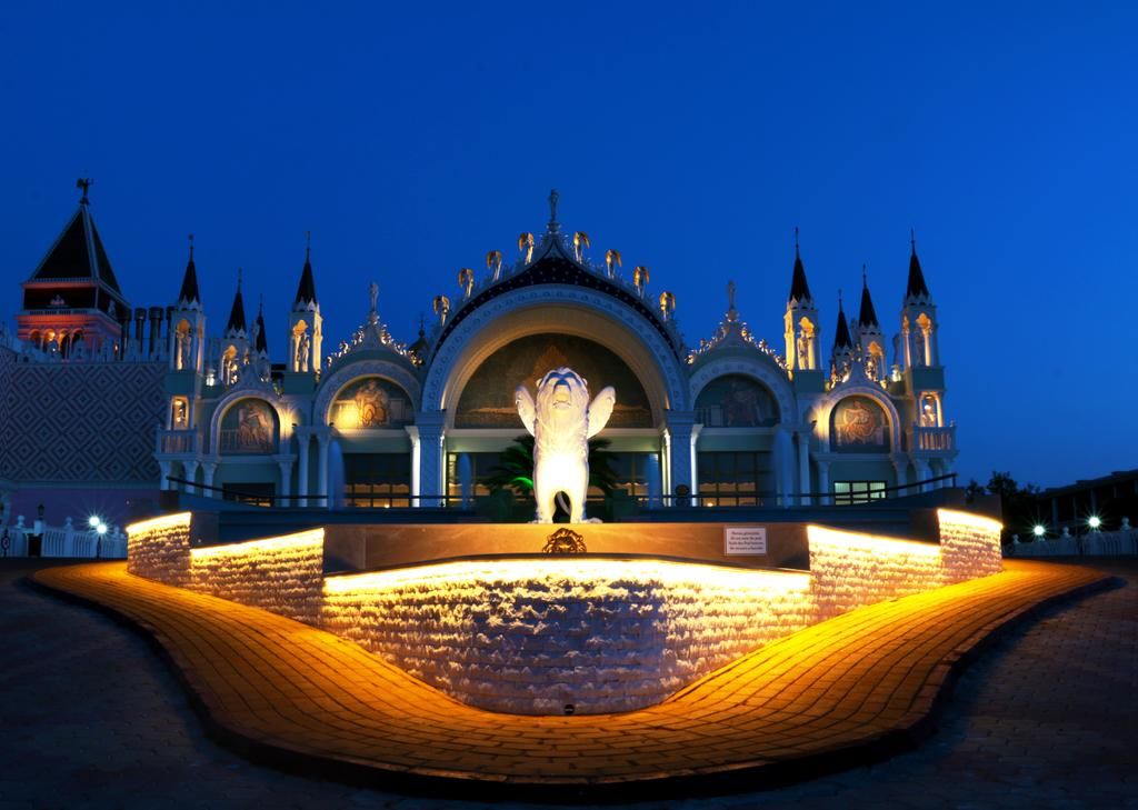 ანტალიაVENEZIA PALACE DELUXE RESORT HOTEL *