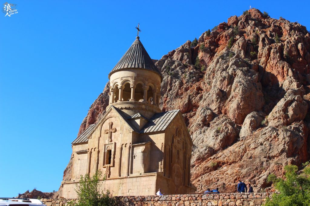 მოირონინე უცნობი სომხეთი