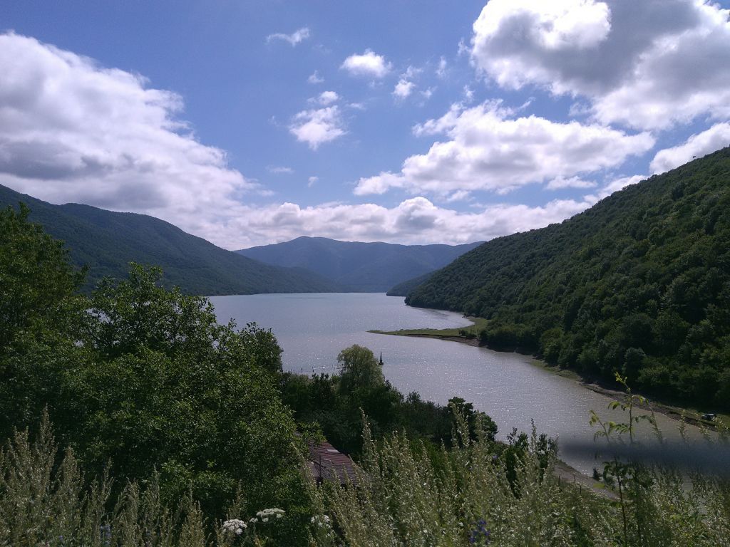 არაგვის ხეობა - ჟინვალის წყალსაცავი - ანანურის ციხე - გუდაური - რკინის მთა - ყაზბეგი