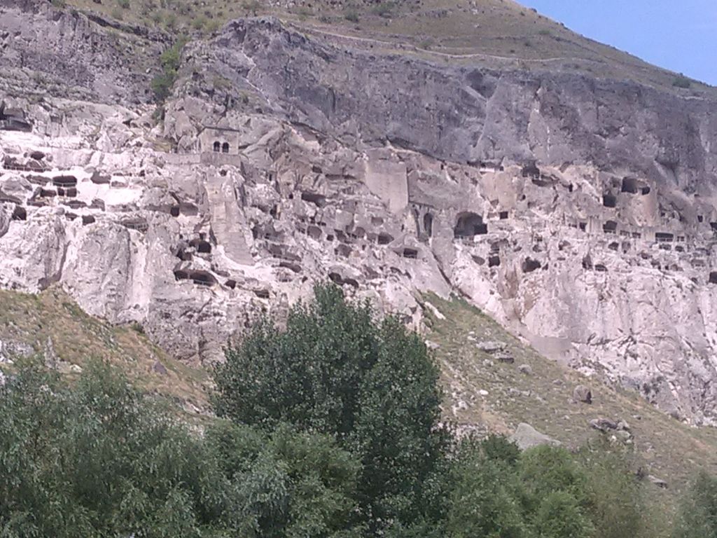 თბილისი - ბორჯომი- ლიკანი - რაბათი - ვარძია - თბილისი !