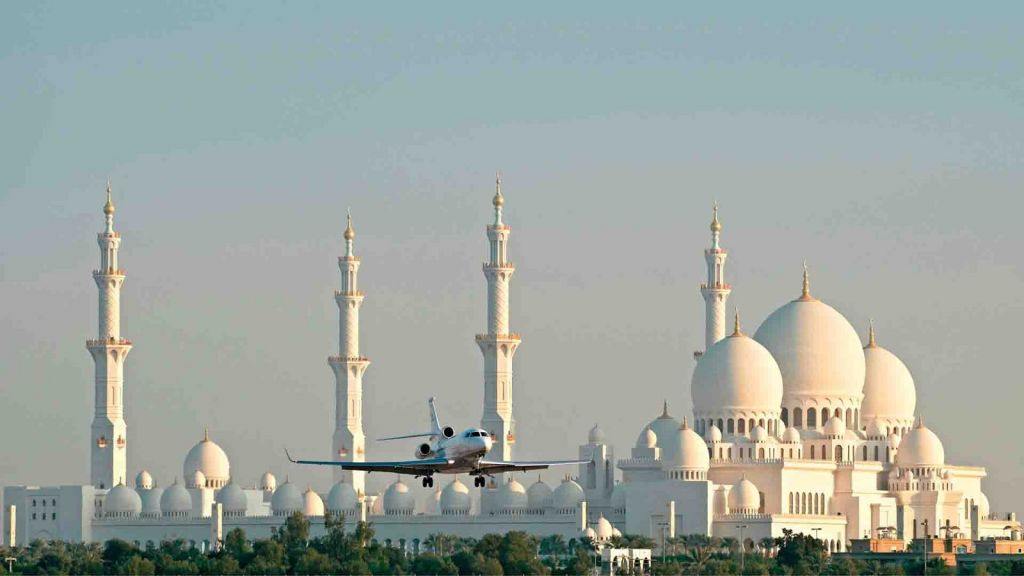 Abu Dhabi, UAE - From 1540 Gel !