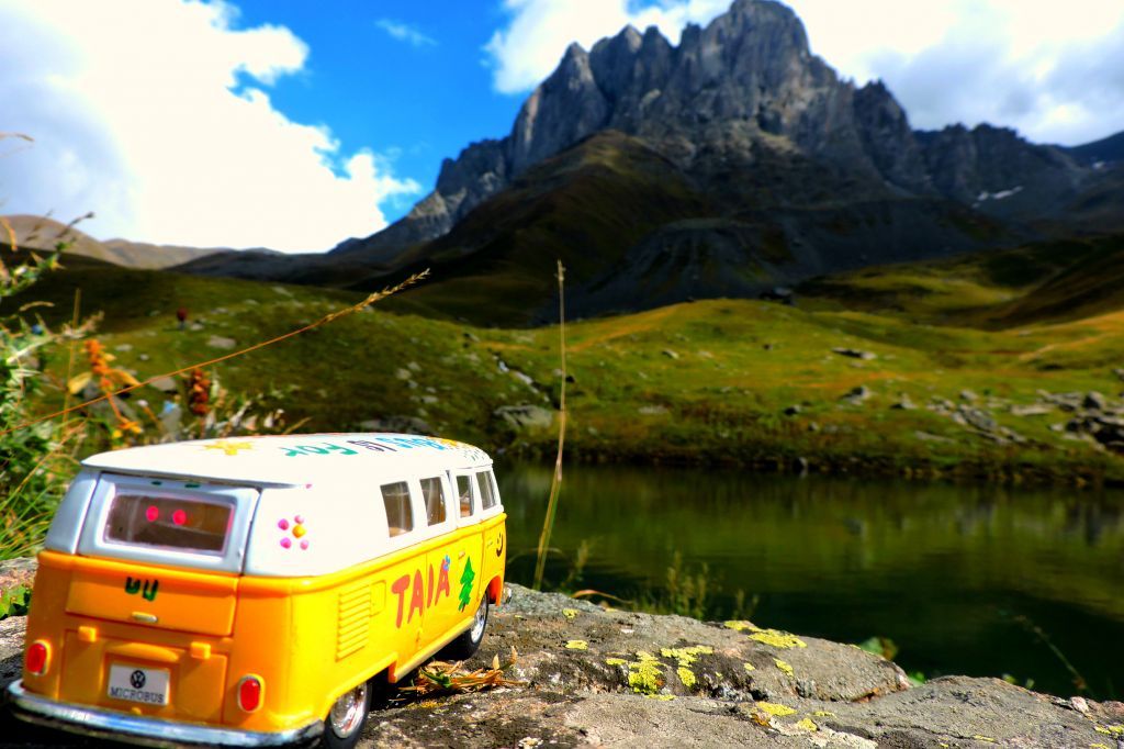 ჯუთას ტური სექტემბერს