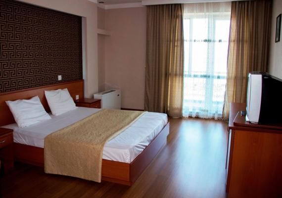 ტური ბაქოში. დასვენება და გართობა ყველაზე პოზიტიურ გარემოში.