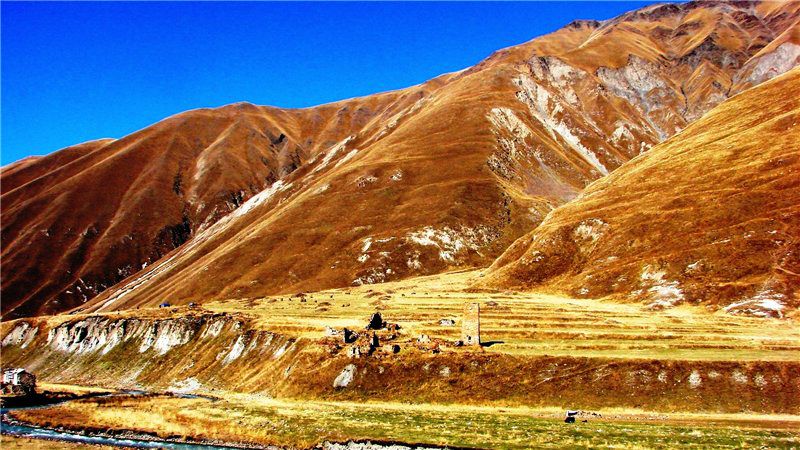 შემოდგომა თრუსოს ხეობაში