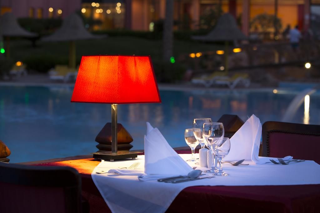 weeks tour In Sharmelshekih. Lari per person all Inclusive