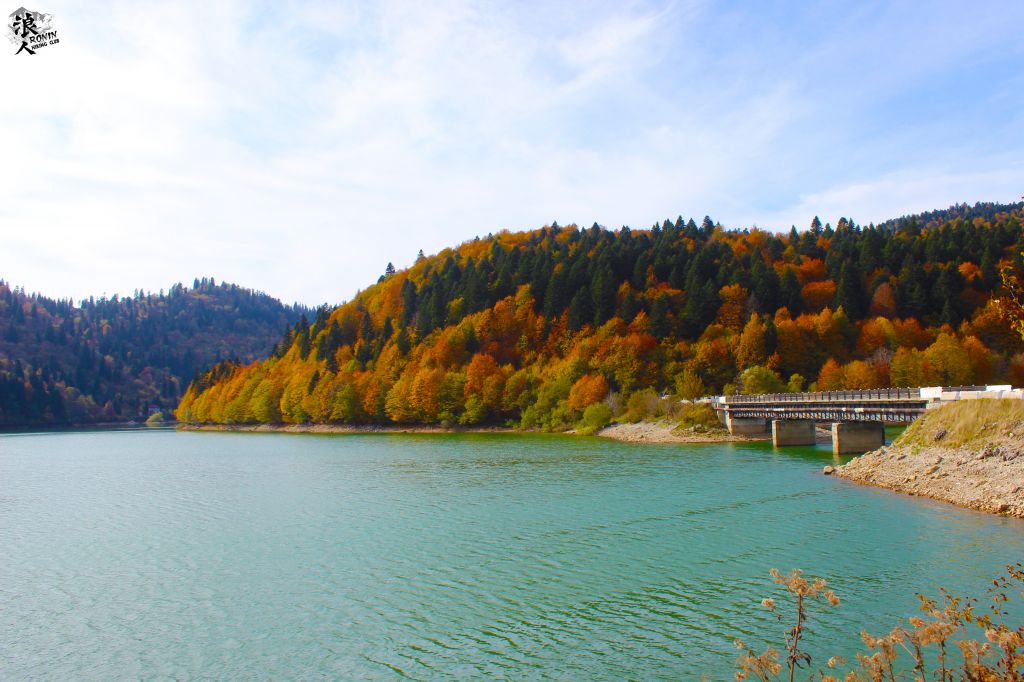 მოირონინე შემოდგომისფერი რაჭა - ცხრაჯვარი, ღები, გონა