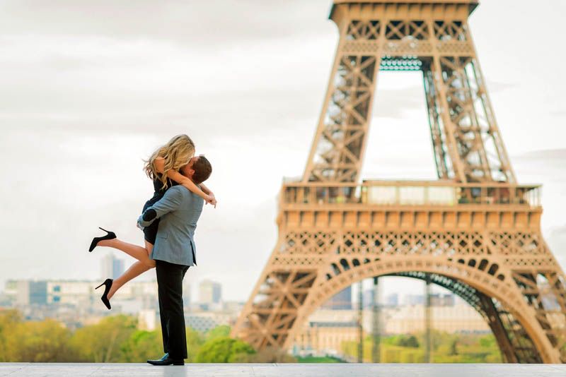 ვალენტინობა პარიზში !!