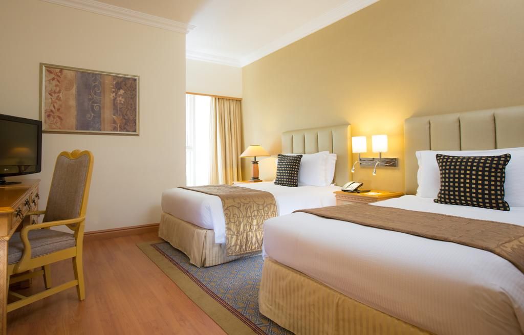 აქცია დუბაის * სასტუმროში! სრული დღიანი საგზურის ღირებულება !