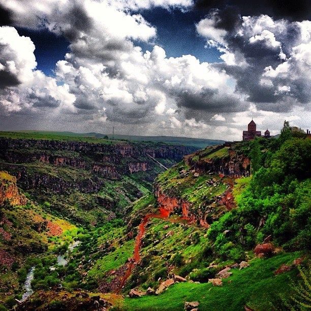 აქცია: ტური სომხეთში -ის ნაცვლად (- ოქტომბერი)