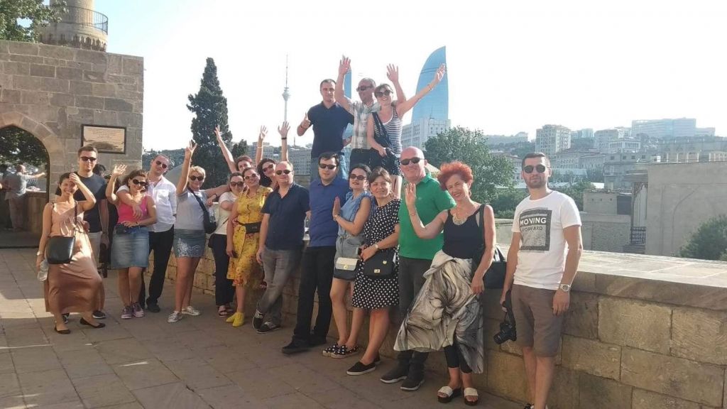 ბაქოს ტური! დასვენება ქალაქის დათვალიერებასთან ერთად!