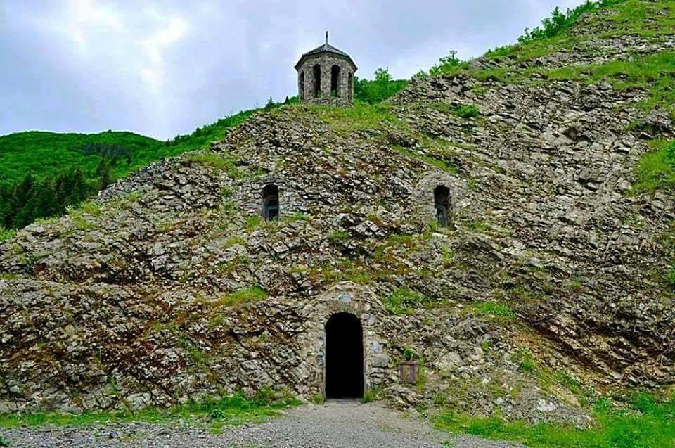 მზოვრეთი სარკის წმ. გიორგი, ყინწვისი, ორთუბანი, სარკინეთი