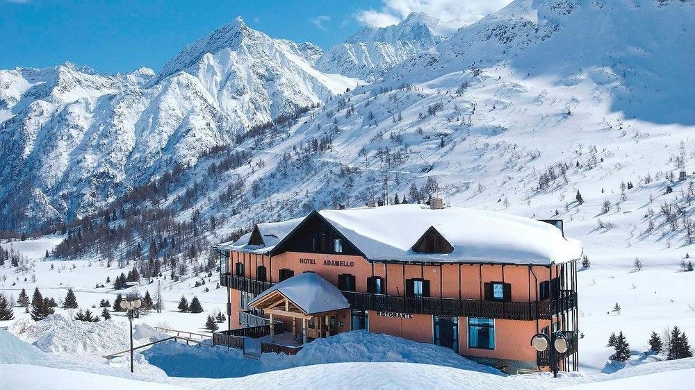 ისრიალეთ და დაისვენეთ ულამაზეს, იტალიის ალპებში. იქვე შეხვდით ახალ წელს.