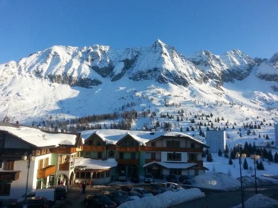 ისრიალეთ და დაისვენეთ ულამაზეს, იტალიის ალპებში. იქვე შეხვდით ახალ წელს.