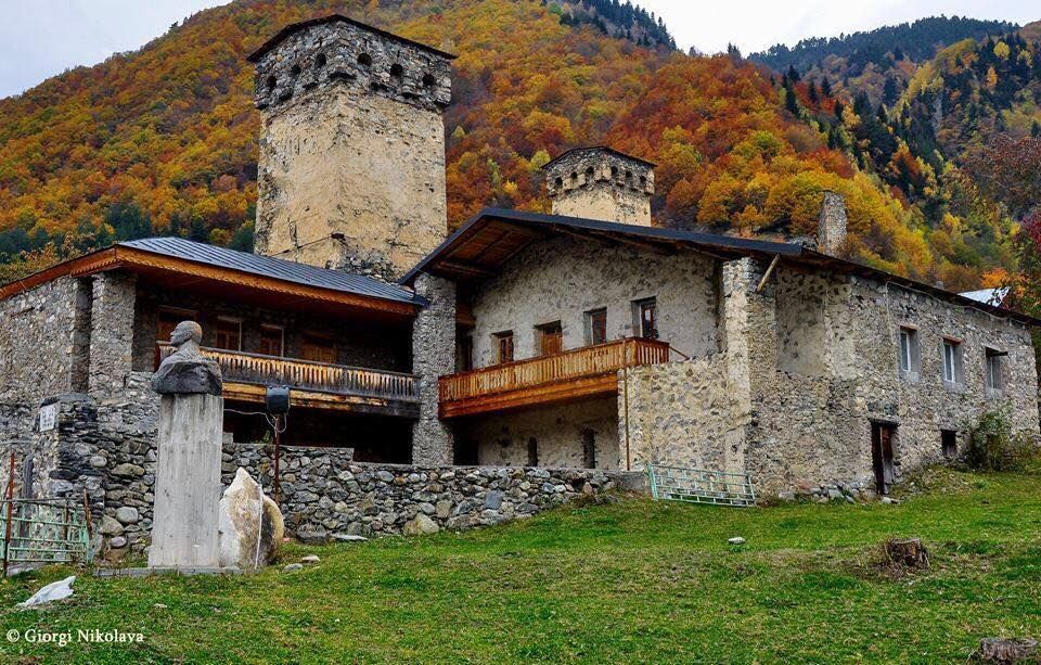 Старлаин Травелс