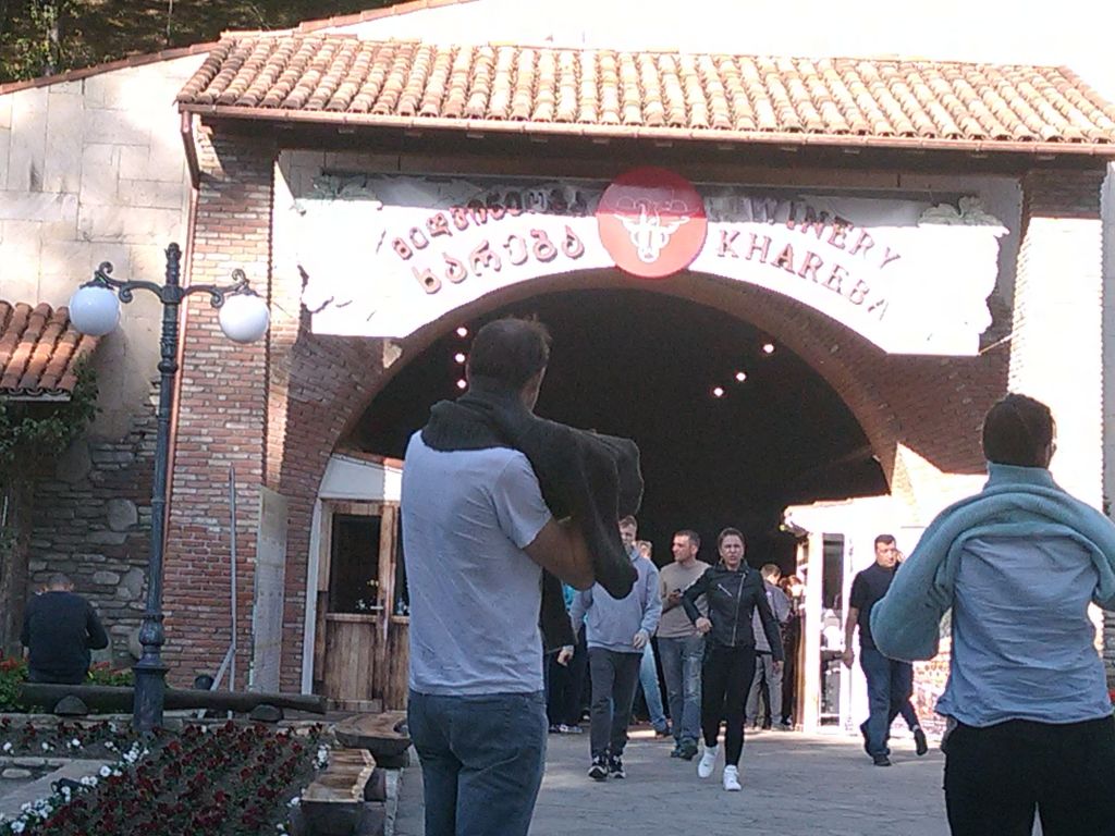 ღვინის ტურები თელავში, წინანდალში და ყვარელში !