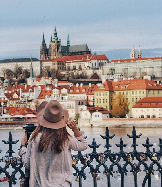 პრაღა-ვენა-ბუდაპეშტი /