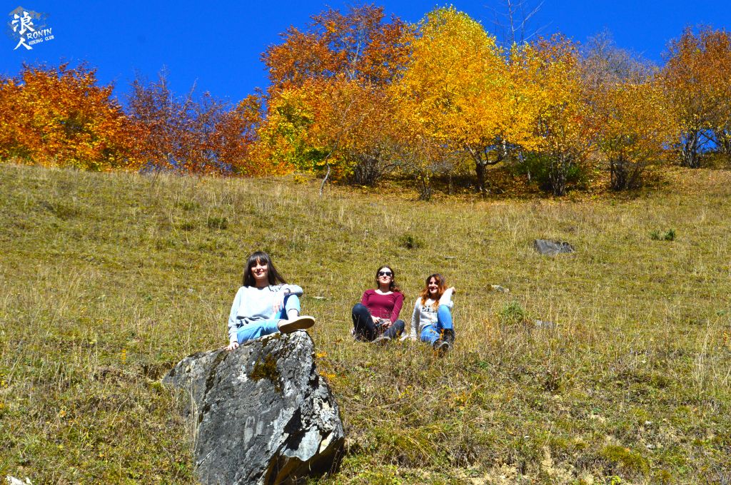 მოირონინე შემოდგომისფერი გუდამაყარი  ოქტომბერს