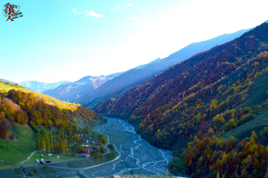 მოირონინე შემოდგომისფერი გუდამაყარი ოქტომბერს