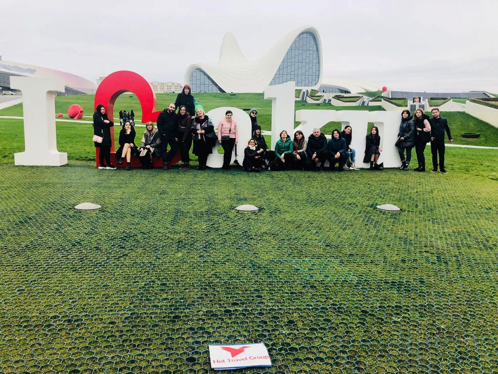 საჩუქარად დედებს ბაქო